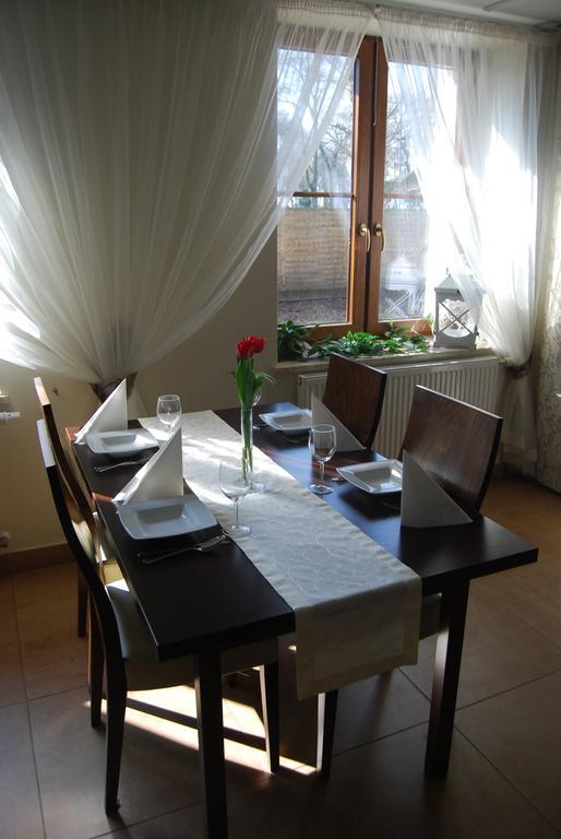 Hotel Restauracja Cztery Pory Roku Orneta Ngoại thất bức ảnh